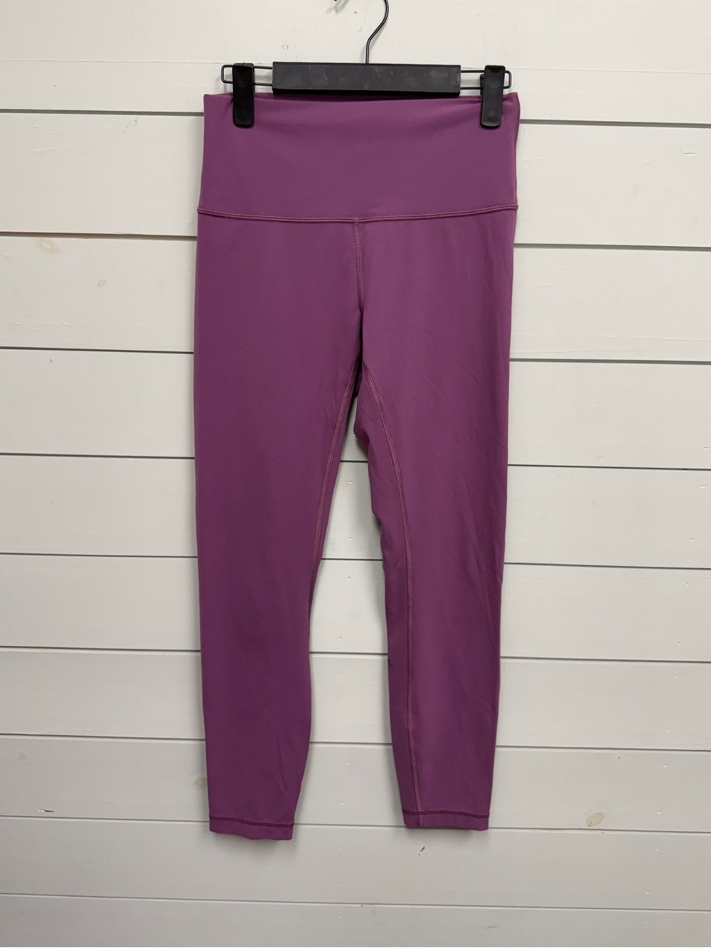 Vuori all the feels leggings 7/8” purple women’s size medium